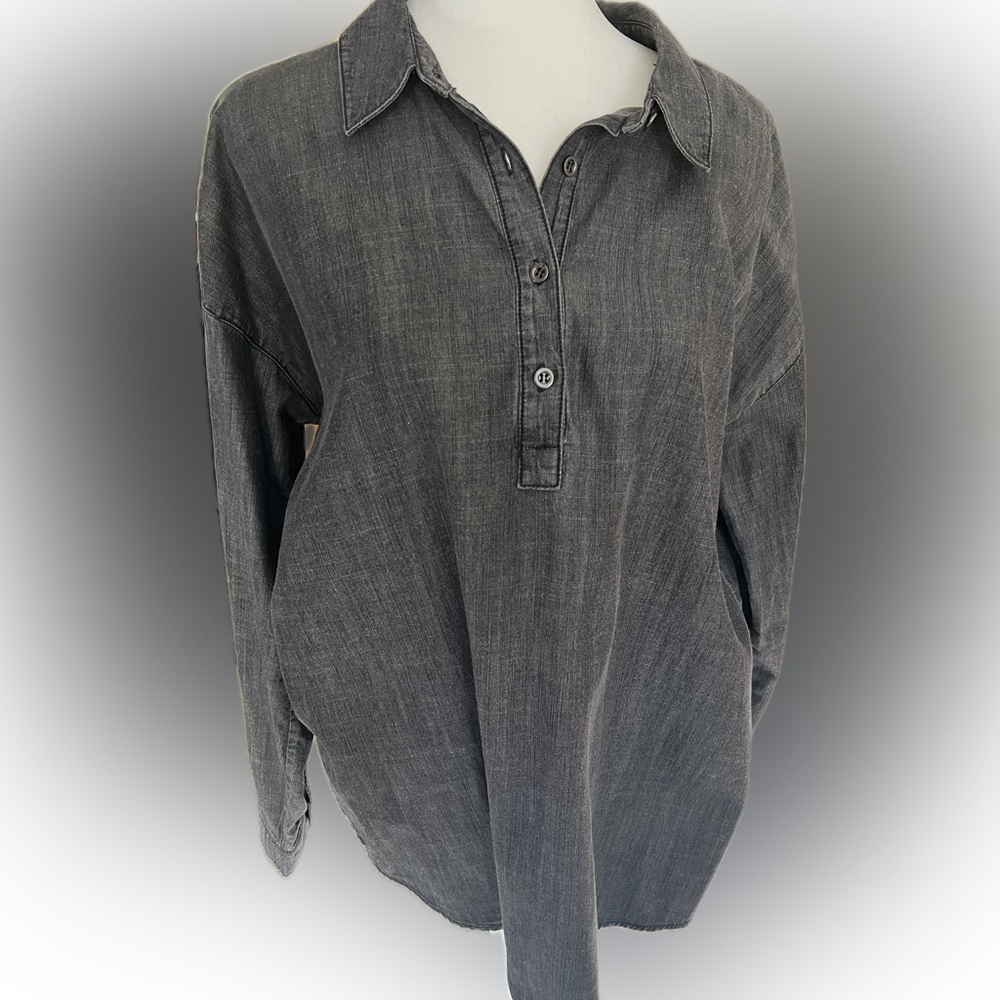 Eileen Fisher Women’s Lightweight Grey Denim Like Top Loose Fitting